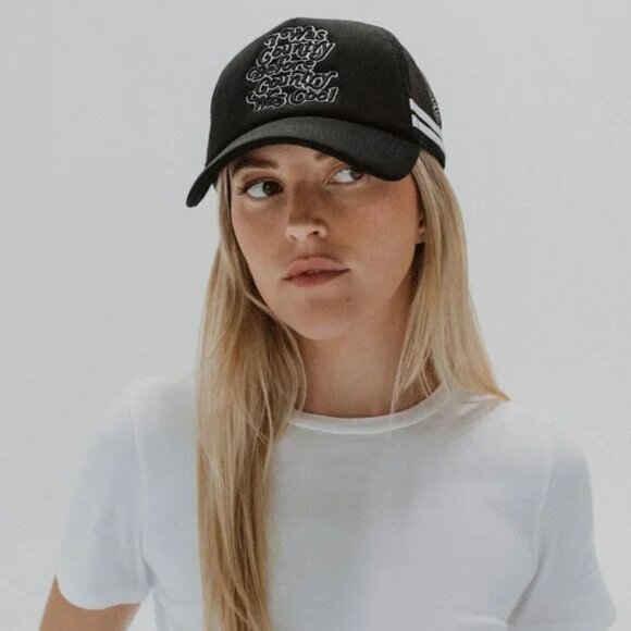 Understated Leather Country Cool Trucker Hat In Black - Picture 2 of 7